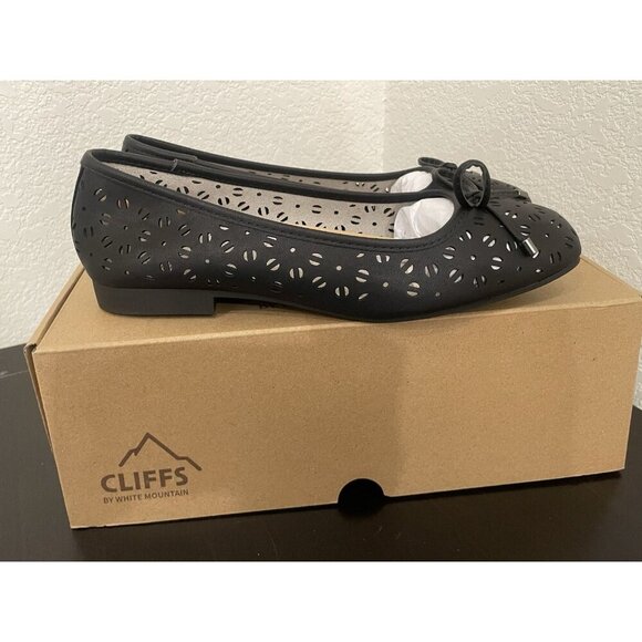 Cliffs by White Mountain Shoes - 7.5 Black Ballet Shoes Slip on Flats Dress twee coquette whimsygoth glam floral